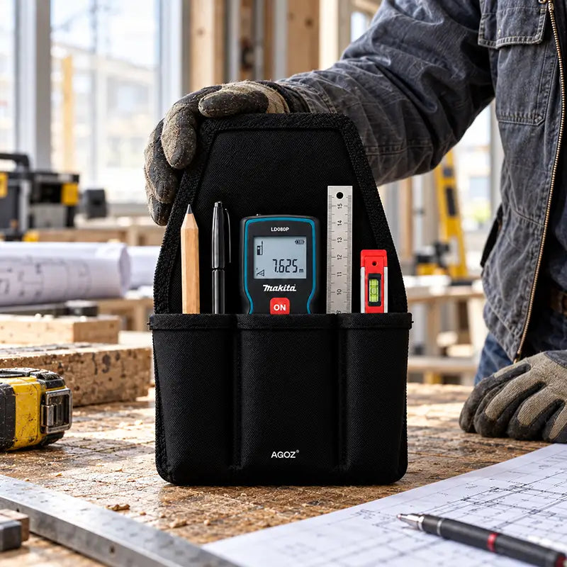 Ajustement et fonctionnalité de la pochette porte-outils Makita utilitaire